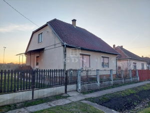 Eladó családi ház Görbeháza, 90m2