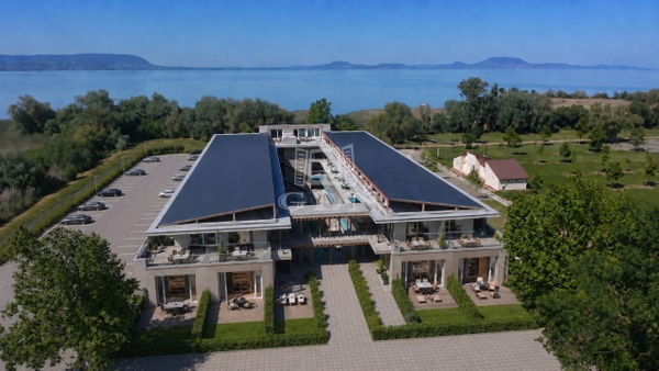 Balatonmáriafürdő Locuinta - 49.987.255 HUF
