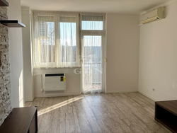 Budapest XVIII. kerület Apartment (Sliding shutter)