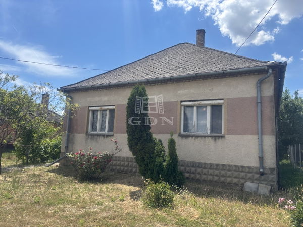 Bőny Családi ház - 44.900.000 Ft