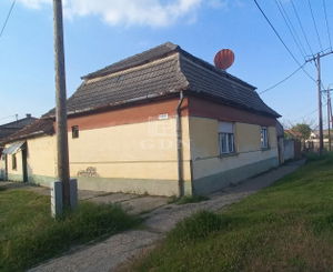 Eladó családi ház Nagybaracska, 137m2