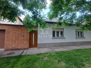 Eladó családi ház Baja, 92m2