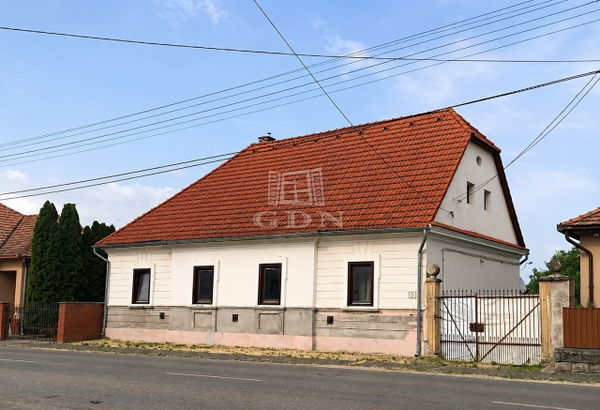 Bonyhád Családi ház - 60.000.000 Ft