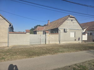 Eladó családi ház Bácsborsód, 80m2