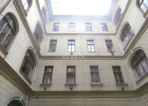 Budapest, VI. kerület Lakás - 99.900.000 Ft