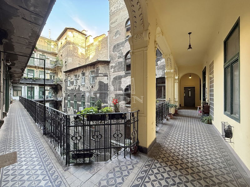 Eladó Budapest VIII. kerület Lakás