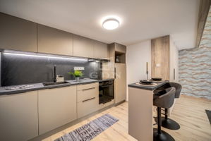 Eladó lakás (téglaépítésű) Budapest VI. kerület, 26m2