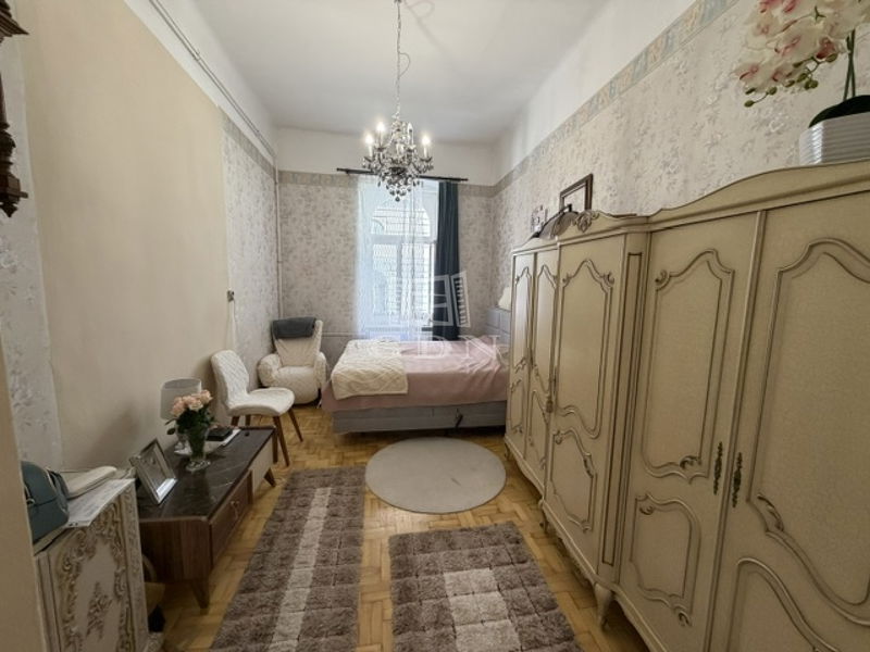 出卖 Budapest VIII. kerület 公寓房（砖头）