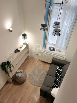 Eladó lakás (téglaépítésű) Budapest VI. kerület, 61m2