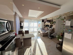 Eladó ikerház Vecsés, 102m2