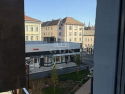 Szeged Lakás