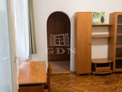 Budapest VII. kerület 公寓房（砖头）