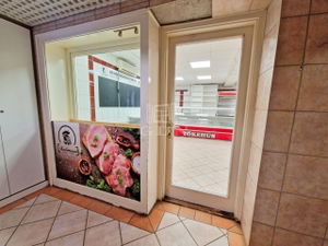 Kiadó üzlethelyiség Miskolc, 87m2
