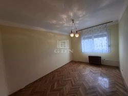 Sajószentpéter Lakás (téglaépítésű)