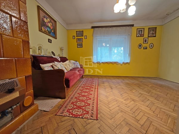 Miskolc Ikerház - 42.900.000 Ft