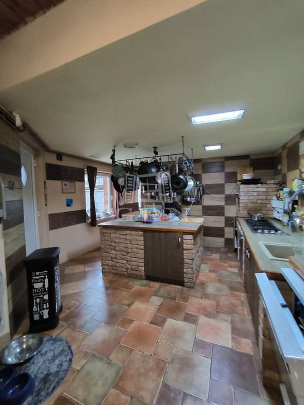 Veresegyház Einfamilienhaus - 92.000.000 HUF