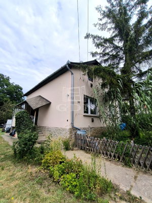 Eladó családi ház Fót, 153m2