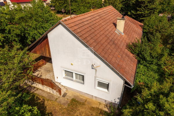 Érd Частный дом - 124.900.000 HUF
