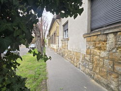 Budapest XV. kerület 公寓房（砖头）