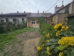 Budapest XV. kerület 公寓房（砖头）