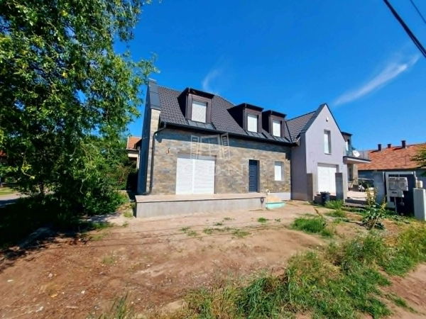 Vecsés Ikerház - 139.500.000 Ft
