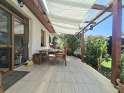Kistarcsa Semidetached house