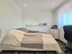 Kistarcsa Semidetached house