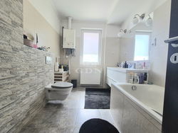 Kistarcsa Semidetached house