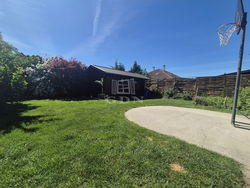 Kistarcsa Semidetached house