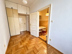Budapest III. kerület Lakás (téglaépítésű)