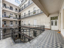 Budapest IX. kerület Locuinta (caramida)