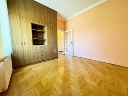 Budapest XVI. kerület Üzlethelyiség