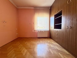 Budapest XVI. kerület Üzlethelyiség