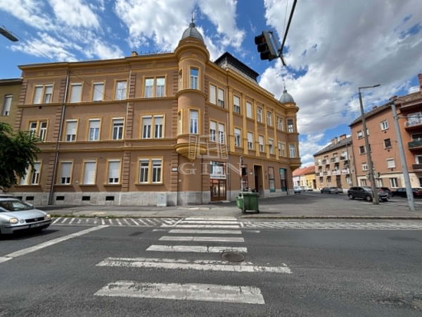 Szombathely Lakás - 85.000.000 Ft