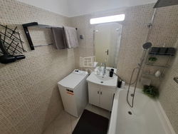 Szombathely Lakás (csúsztatott zsalu)