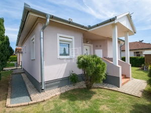 Eladó ikerház Sé, 58m2