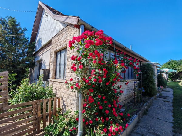 Isaszeg Családi ház - 48.950.000 Ft