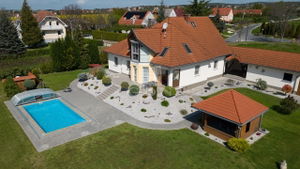 Eladó családi ház Cserszegtomaj, 335m2