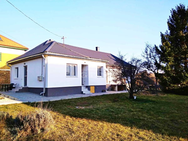 Hévíz Családi ház - 98.063.950 Ft