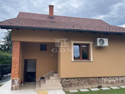 Csörötnek Családi ház