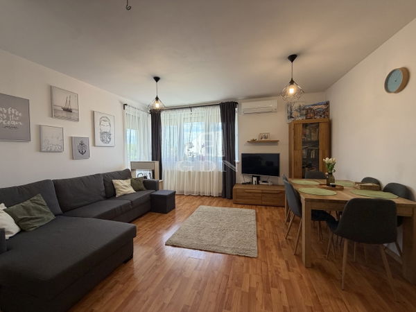 Budapest, XV. kerület Locuinta - 96.000.000 HUF