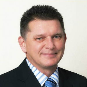 dr. Pető Tamás