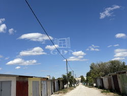 Komárom Garázs