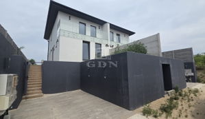 Eladó ikerház Mogyoród, 105m2