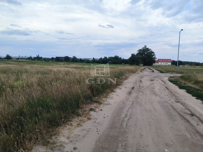 Eladó Nagytarcsa Telek