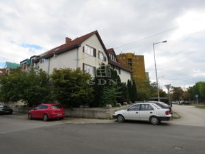 Kiadó iroda Székesfehérvár, 62m2