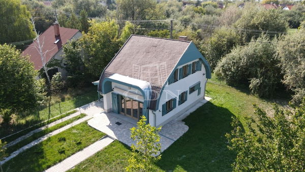 Gárdony Családi ház - 400.000 Ft
