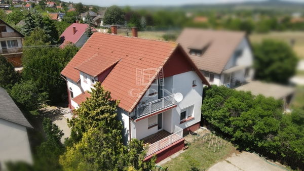 Pákozd Családi ház - 140.000.000 Ft