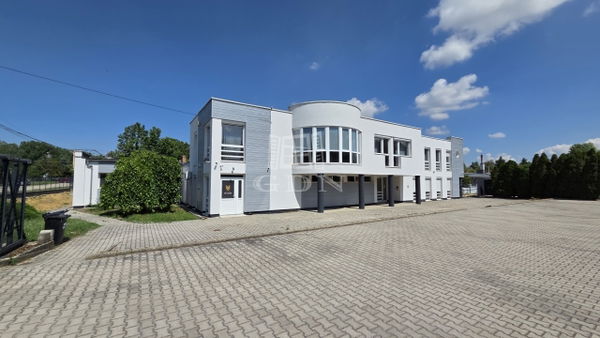Székesfehérvár Iroda - 860.000 Ft