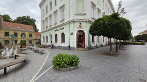 Kiadó üzlethelyiség Székesfehérvár, 80m2